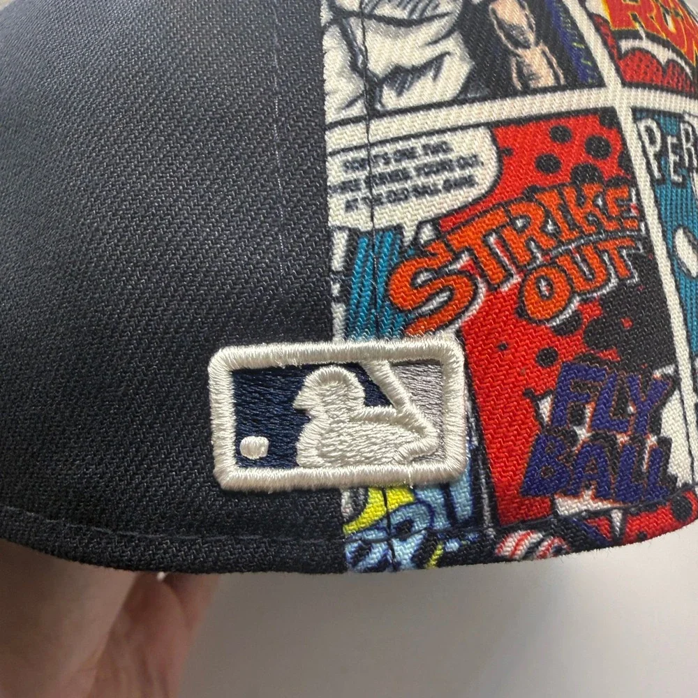 New Era 59FIFTY Low Profile NY Yankees Comic Graphic Fitted Hat 7 1/2 Navy Grey